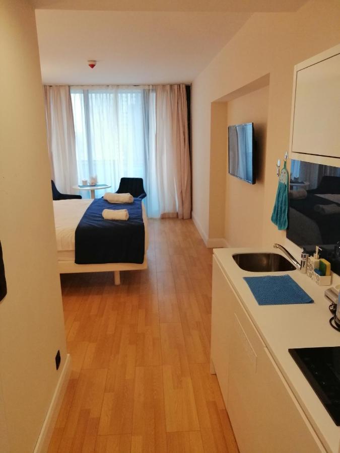 Subtropik Apartments In Батуми Экстерьер фото